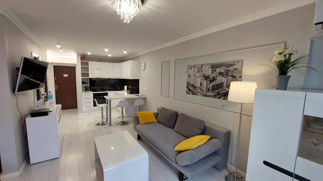 Elegancki Apartament W Sercu Warszawy Варшава Экстерьер фото