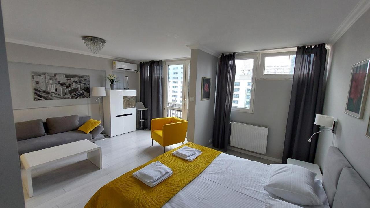 Elegancki Apartament W Sercu Warszawy Варшава Экстерьер фото