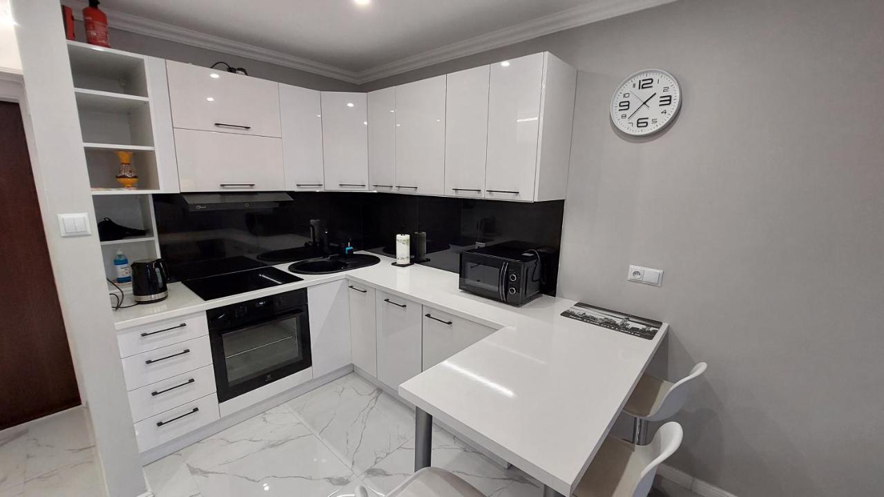 Elegancki Apartament W Sercu Warszawy Варшава Экстерьер фото